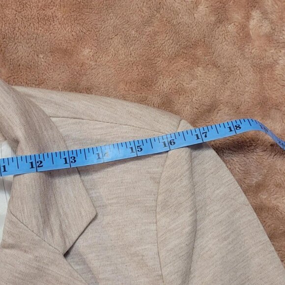 Cotton On Tan and cream linen blend blazer with white striped lining #linenblend - Picture 4 of 7